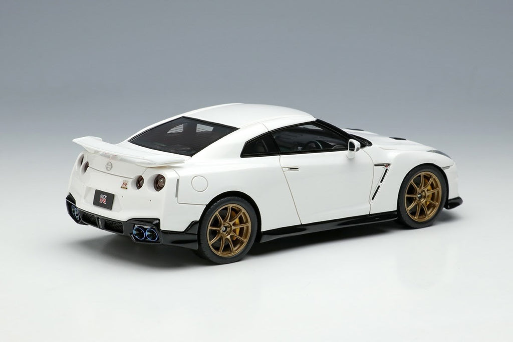 EIDOLON EM684B 1/43 Nissan GT-R T-Spec 2024 Brilliant White Pearl