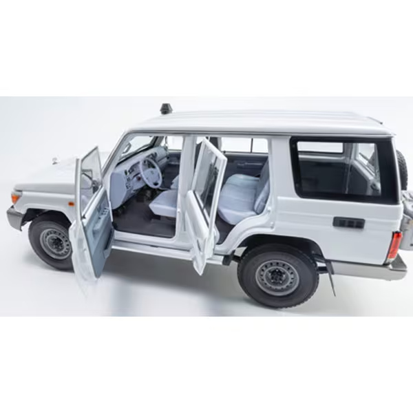 KYOSHO AL870103 1/18 Toyota Land Cruiser 76 (2017) White Die-Cast Model Car
