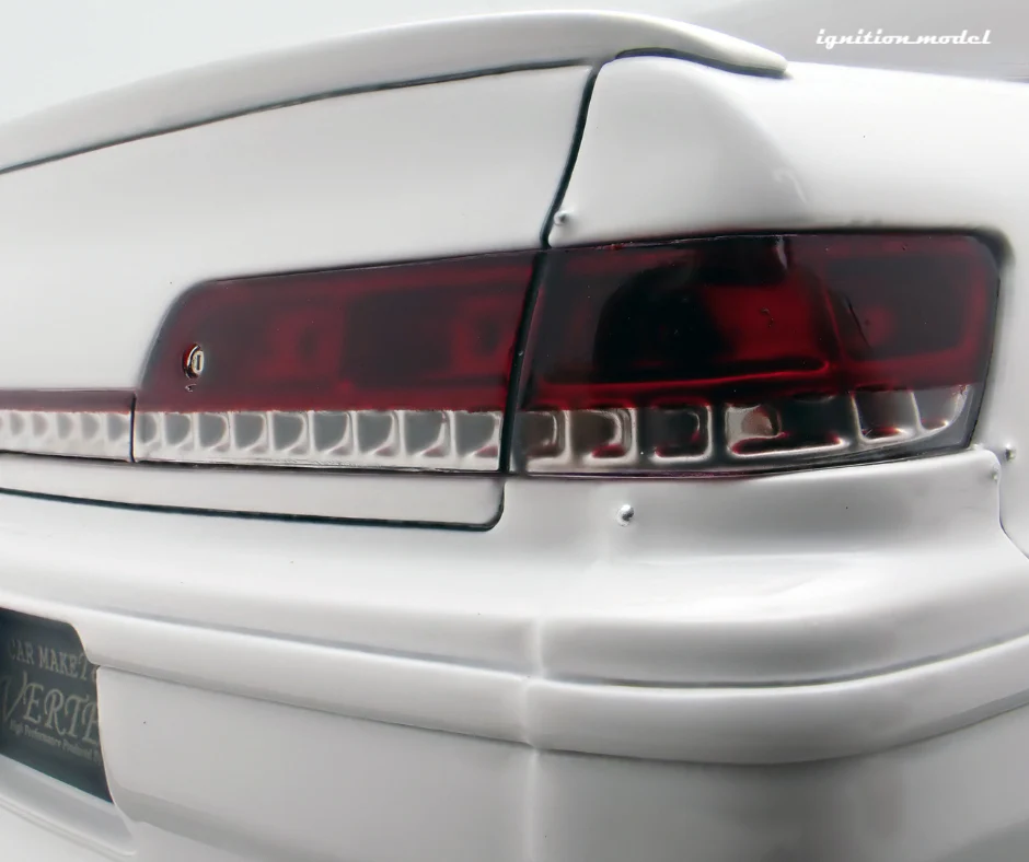 Ignition Model IG3576 - 1/18 Toyota Mark II JZX100 Vertex White