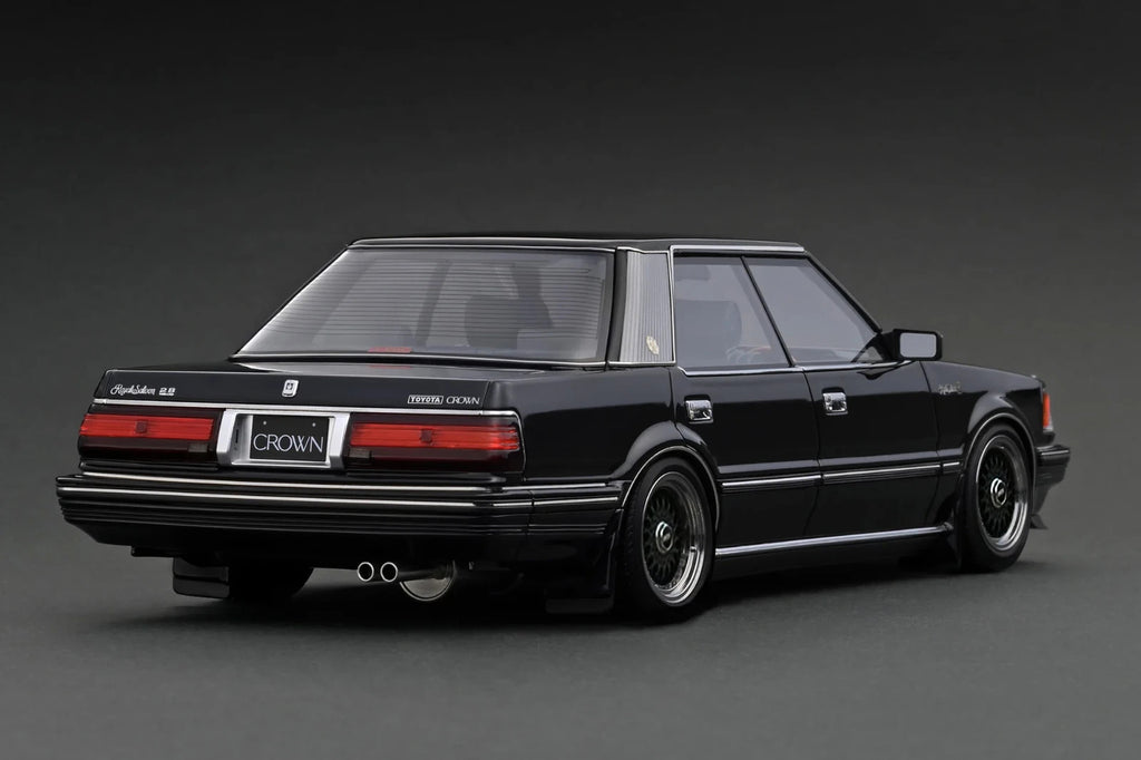 Ignition Model IG3827 1/18 Toyota Crown 2.8 Royal Saloon G 120 Black Resin