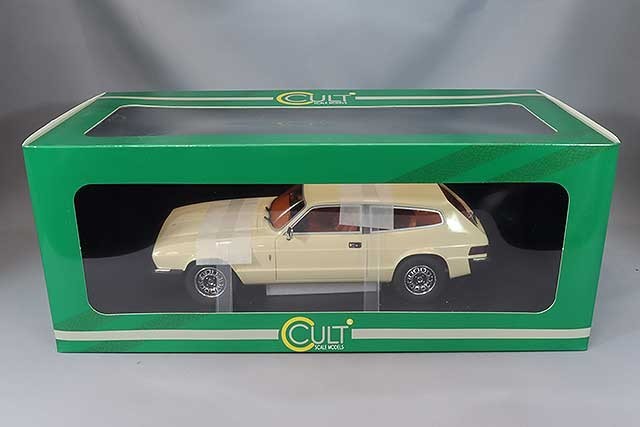 CULT CML1351 1/18 Reliant Scimitar SE6A 1976 White