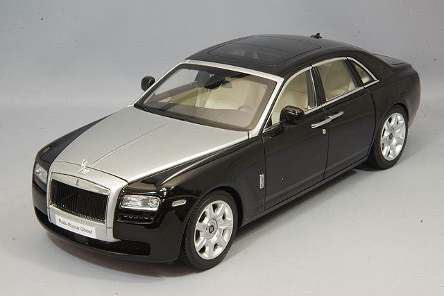 Kyosho Rolls-Royce Ghost 1/18 Die-Cast Black & Silver Model Car KS08802BKS2 NEW