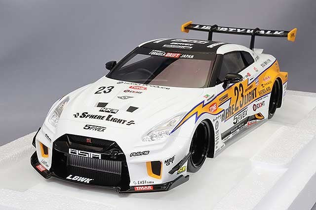 TOP SPEED TS0466 1/18 Nissan 35GT-RR V2 2022 Multi Color Resin