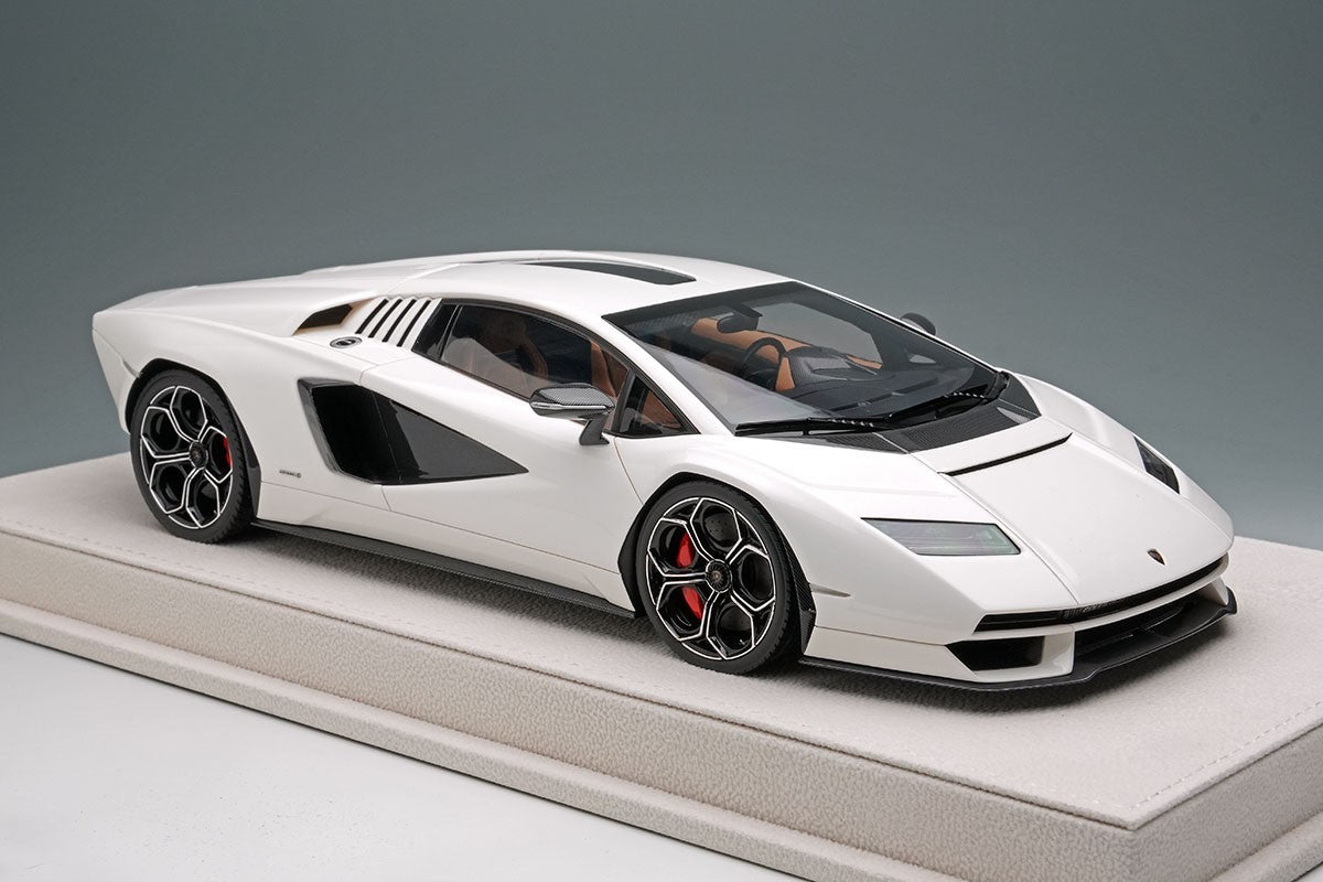 Make Up EIDOLON EML160A 1/18 Lamborghini Countach LPI 800-4 2022 Pearl White