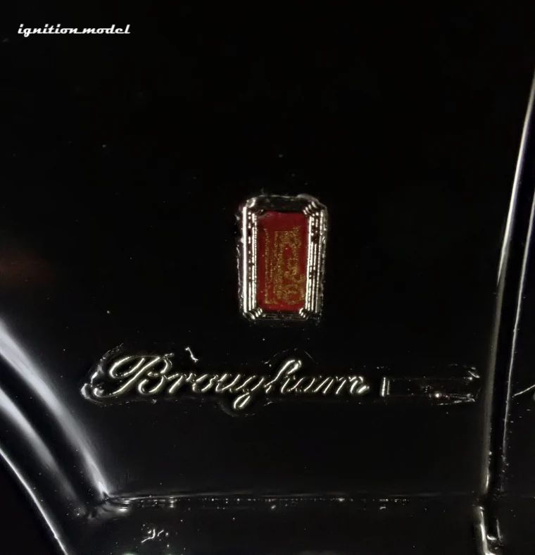 Ignition Model IG3555 1/18 Nissan Gloria Brougham 330 Shakotan Black Resin