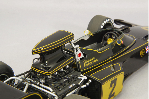 AUTOart Aa87329 1/18 Lotus 72E Team F1 GP #2 Ronnie Peterson 1973 JPS