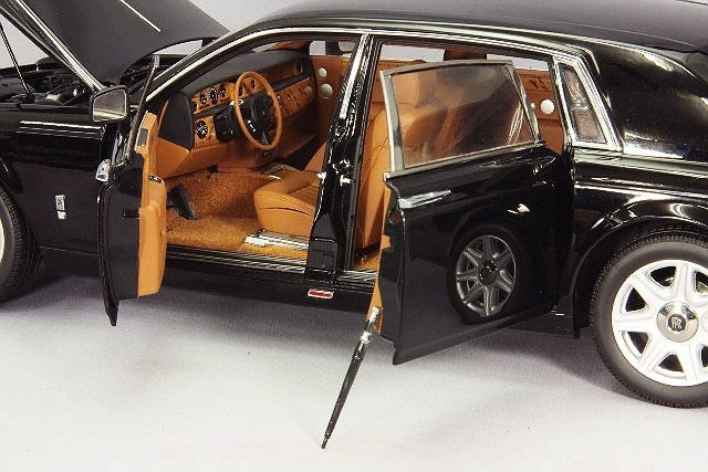 Kyosho 1/18 Rolls-Royce Phantom EWB Black Diecast Model Car KS08841DBK2 Luxury C