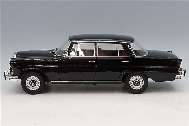 Norev FS-NO183799 1/18 Mercedes 190D W110 1964 Black Die-cast