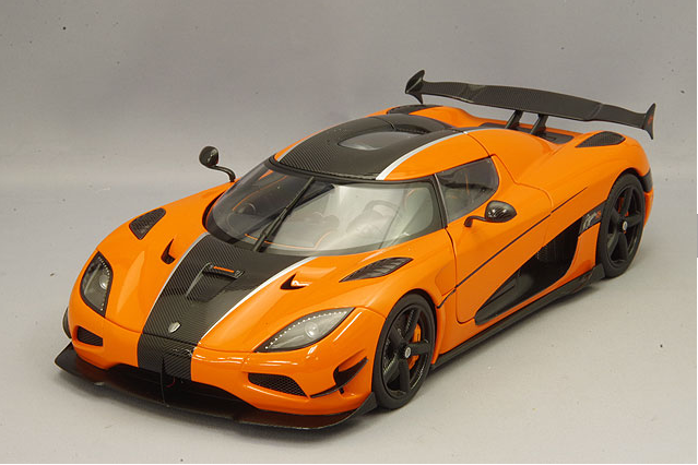 AUTOart Aa79023 1/18 Koenigsegg Agera RS Orange/Carbon Black Composite