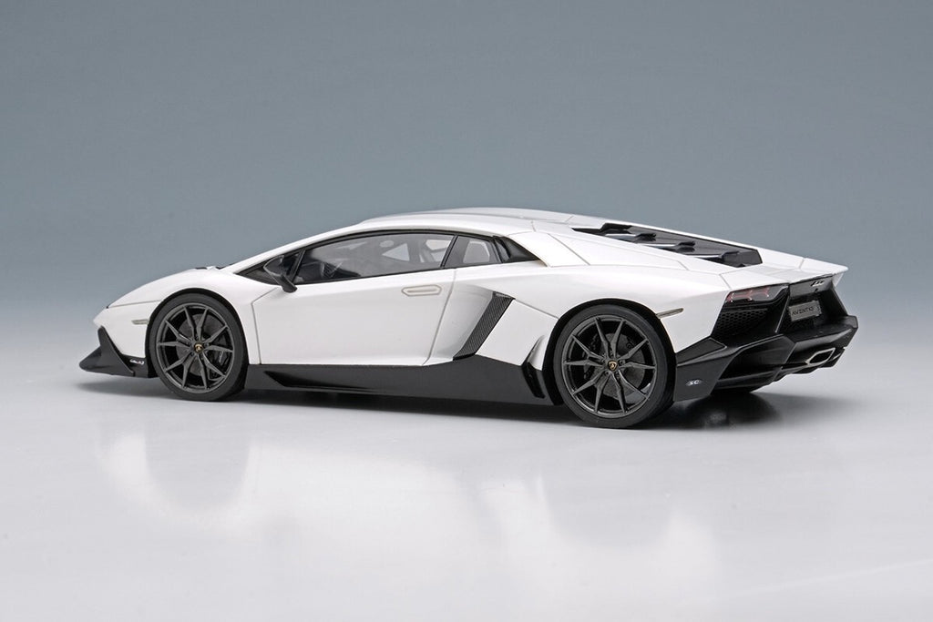 Eidolon EM285K 1/43 Lamborghini Aventador LP720-4 50° Anniversario 2013 White