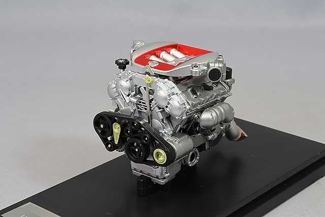 MOTORHELIX FS-M83502 1/18 Nissan GT-R R35 50th Anniversary Silver
