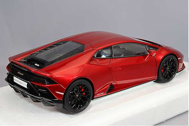 AUTOart 79213 1/18 Composite Lamborghini Huracan EVO 2021 Pearl Red