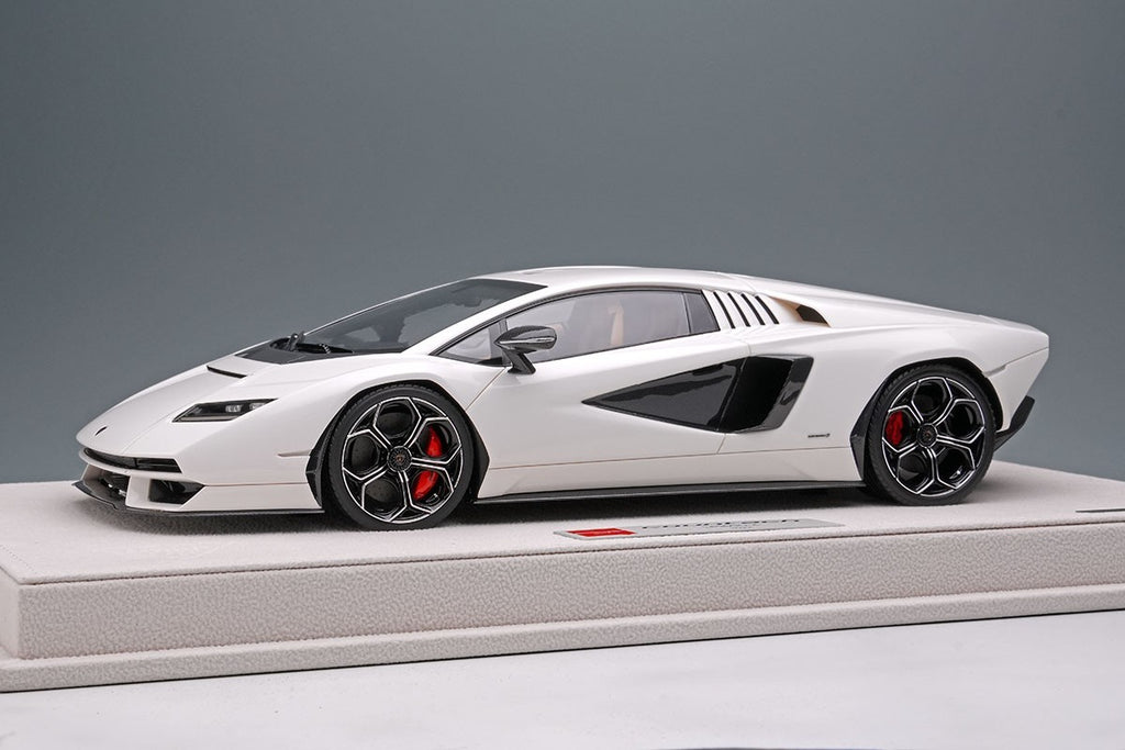 Make Up EIDOLON EML160A 1/18 Lamborghini Countach LPI 800-4 2022 Pearl White