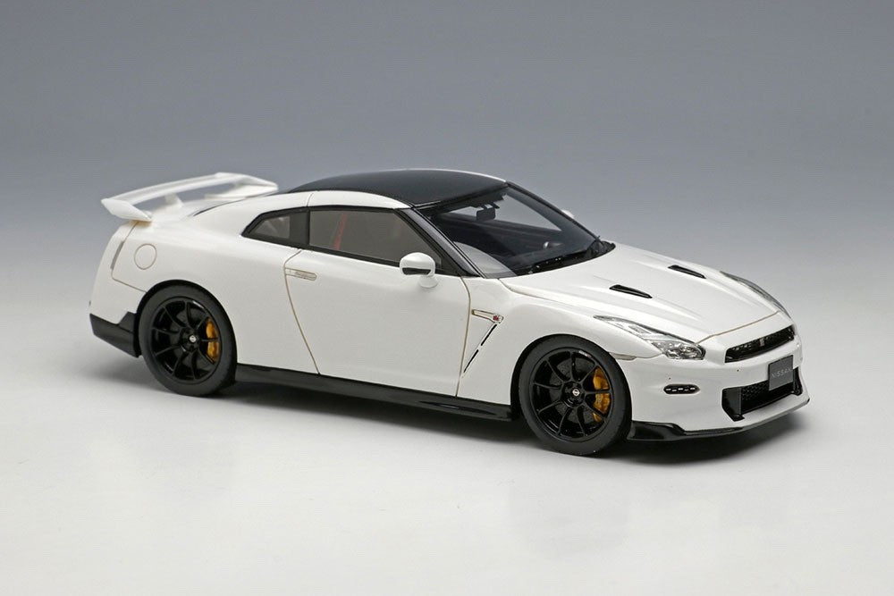 EIDOLON EM696C 1/43 Nissan GT-R Track Edition NISMO T-Spec Brilliant White Pearl