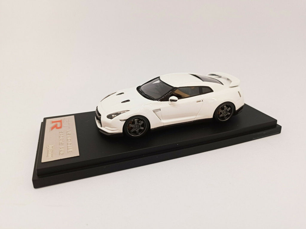 hpi hpi8414 1/43 Nissan GT-R R35 Nismo Club Sport White