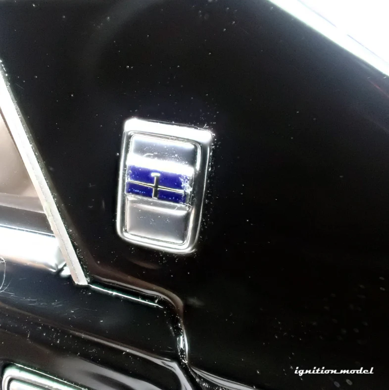 Ignition Model IG3555 1/18 Nissan Gloria Brougham 330 Shakotan Black Resin