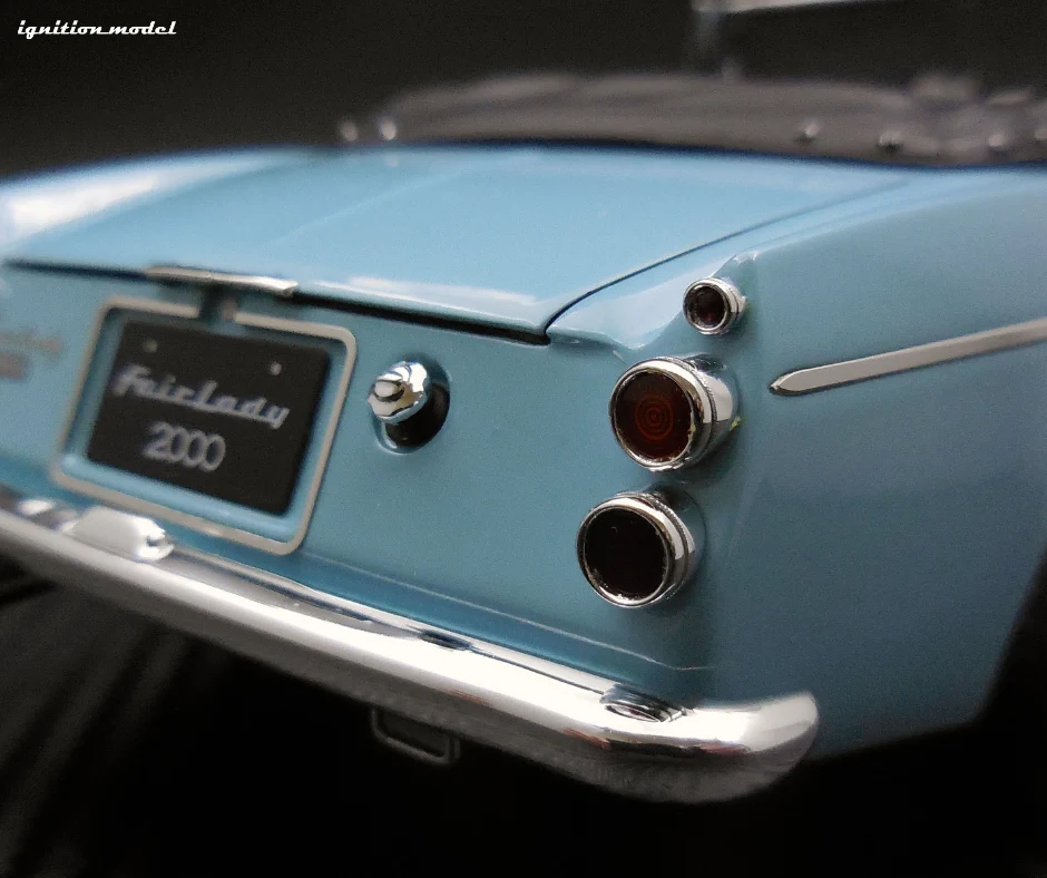 Ignition Model IG2711 1/18 Datsun Fairlady 2000 SR311 Roadster Light Blue