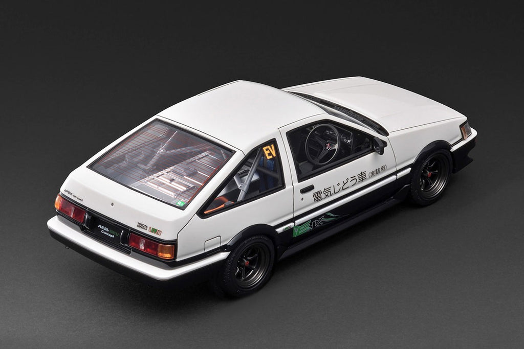 Ignition Model IG3807 1/18 Toyota Corolla Levin AE86 BEV White/Black Resin