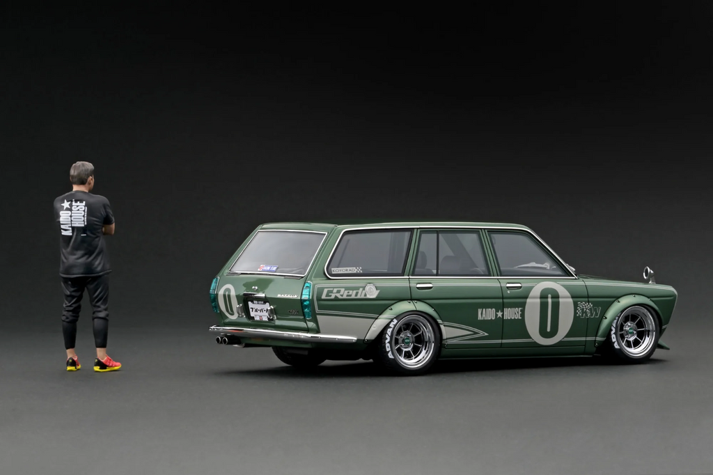 Ignition Model IG3148 1/18 Datsun Bluebird 510 Wagon Green Metallic
