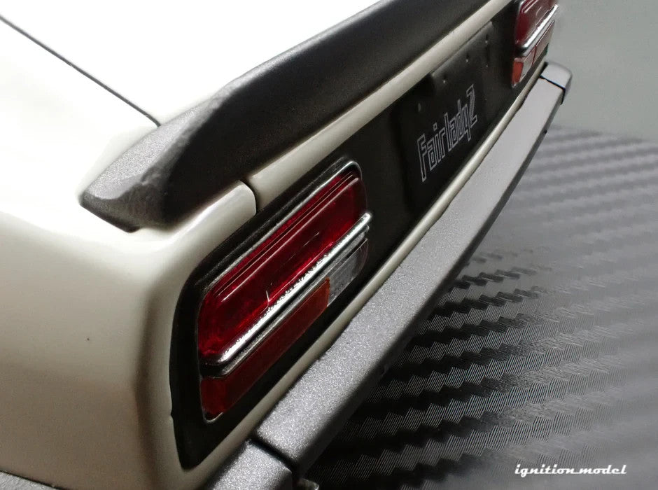 Ignition Model IG3722 1/18 Nissan Fairlady 240ZG HS30 White Resin