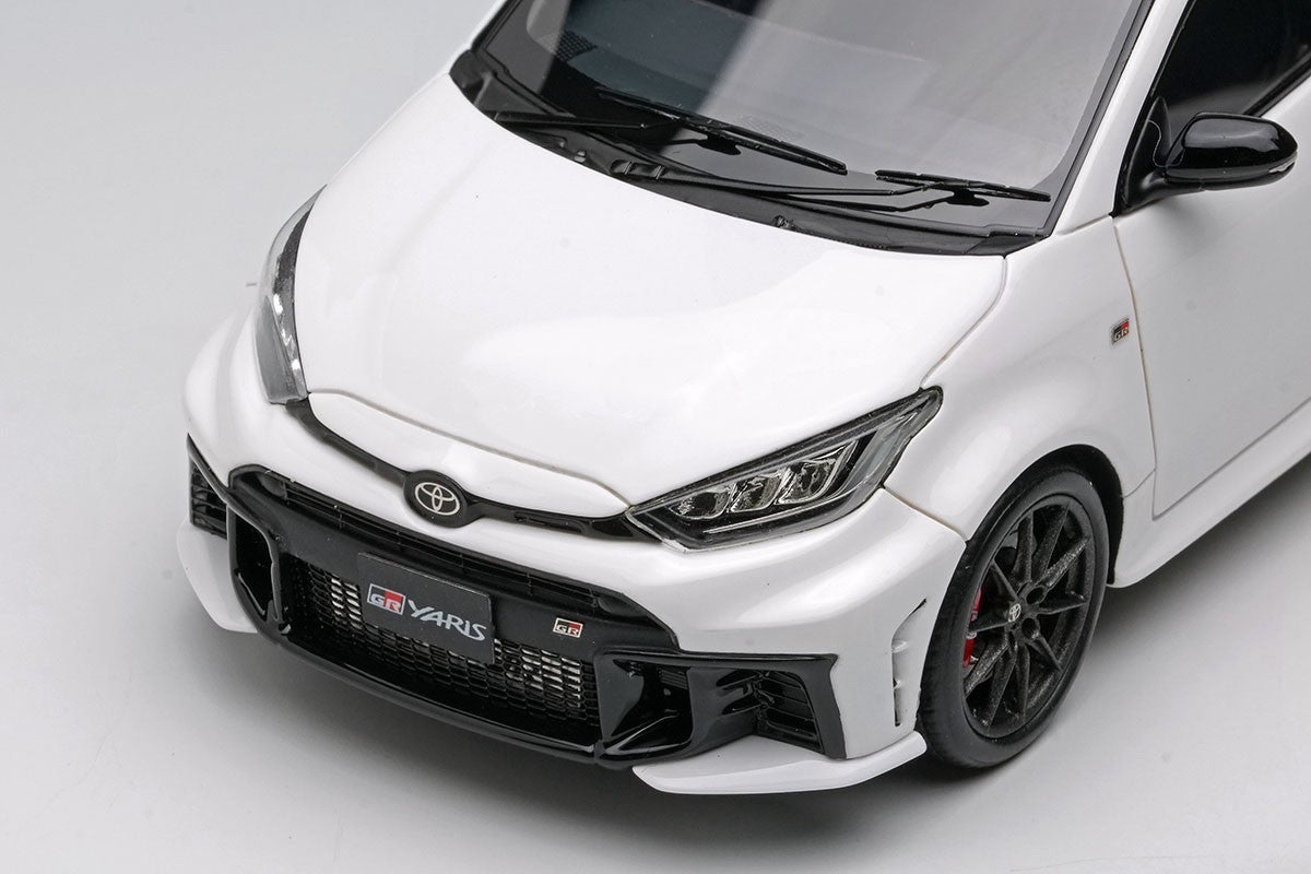 Make Up EIDOLON EM762A 1/43 Toyota GR Yaris RZ High Performance 2024 Super White