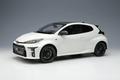 MAKE UP IDEA IM096A 1/18 Toyota GR Yaris RZ 2020 Super White 2 Resin Car