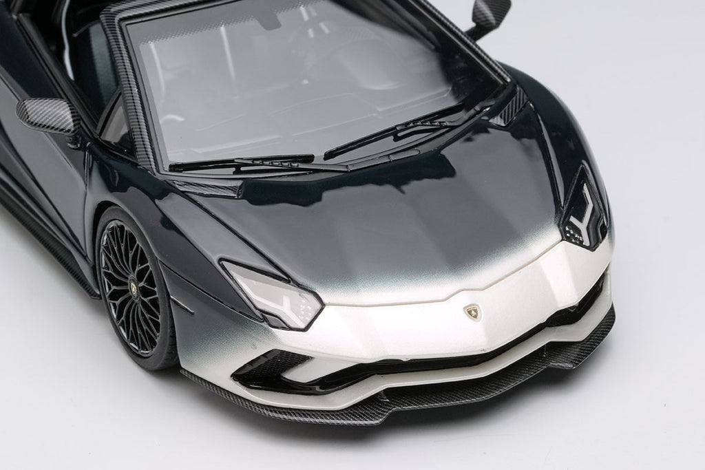 EIDOLON EM767C 1/43 Lamborghini Aventador S Roadster 50th Japan 2018 Bianco