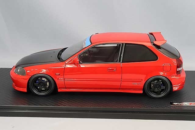 Ignition Model IG2677 1/18 Honda Civic Type R EK9 Red Carbon Resin