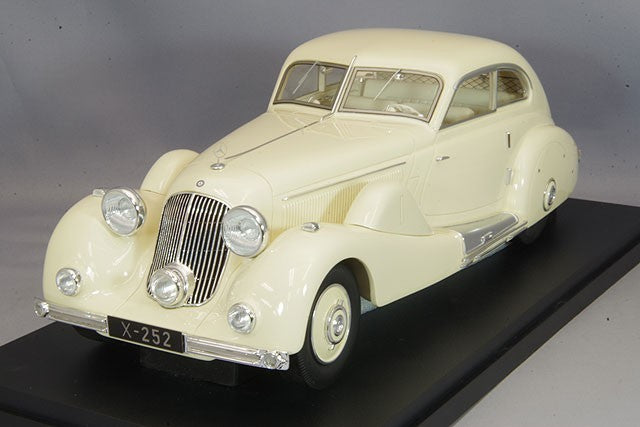 MATRIX MXL1302-011 1/18 Mercedes-Benz 500K Streamline 1935 White