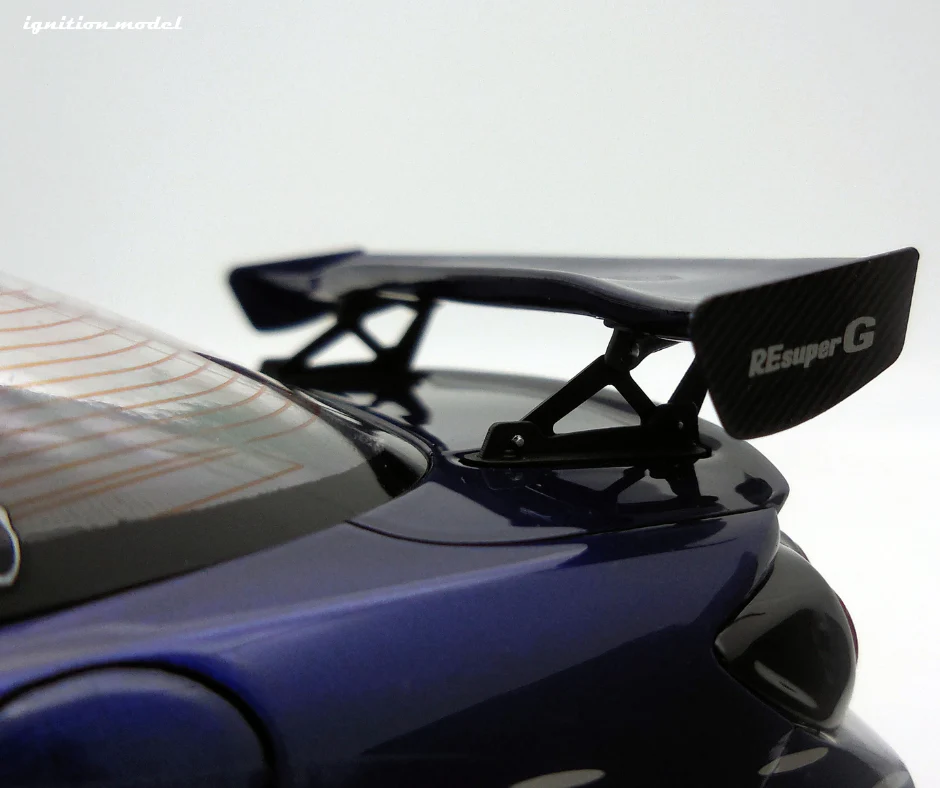 Ignition Model IG3243 1/18 RE Amemiya Mazda RX-8 SE3P Blue Resin w/ Figure