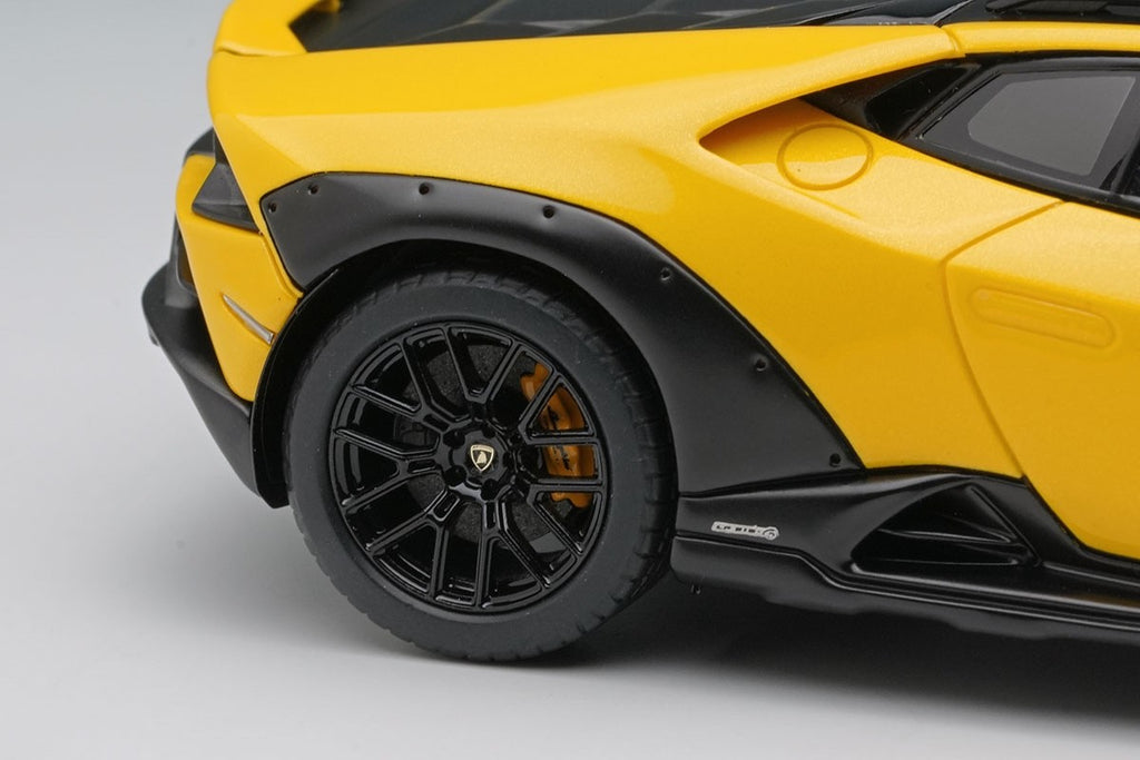 EIDOLON EM738G 1/43 Lamborghini Huracan Sterrato 2024 Giallo Inti Stripe Resin
