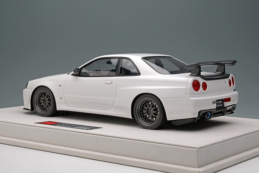 Make Up Eidolon EML130A 1/18 Mine’s Skyline GT-R BNR34 Shiranami White Resin