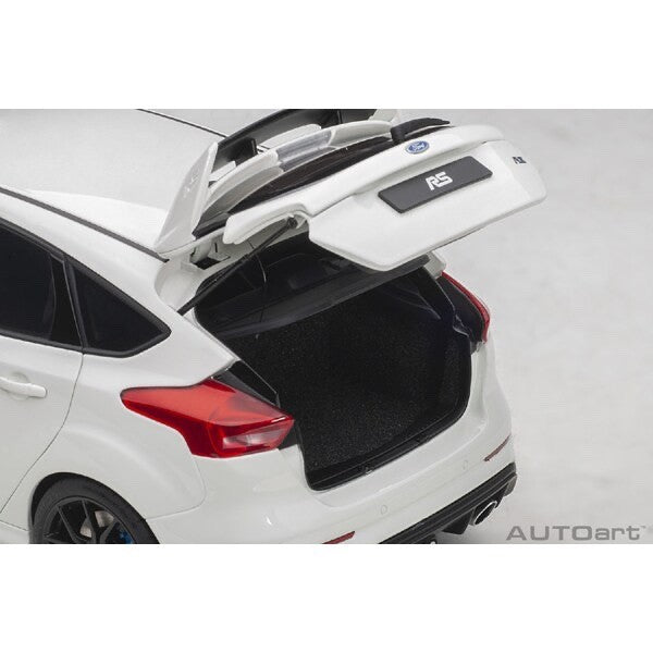 AUTOart 72951 1/18 Ford Focus RS White [Composite Diecast Mini Car]