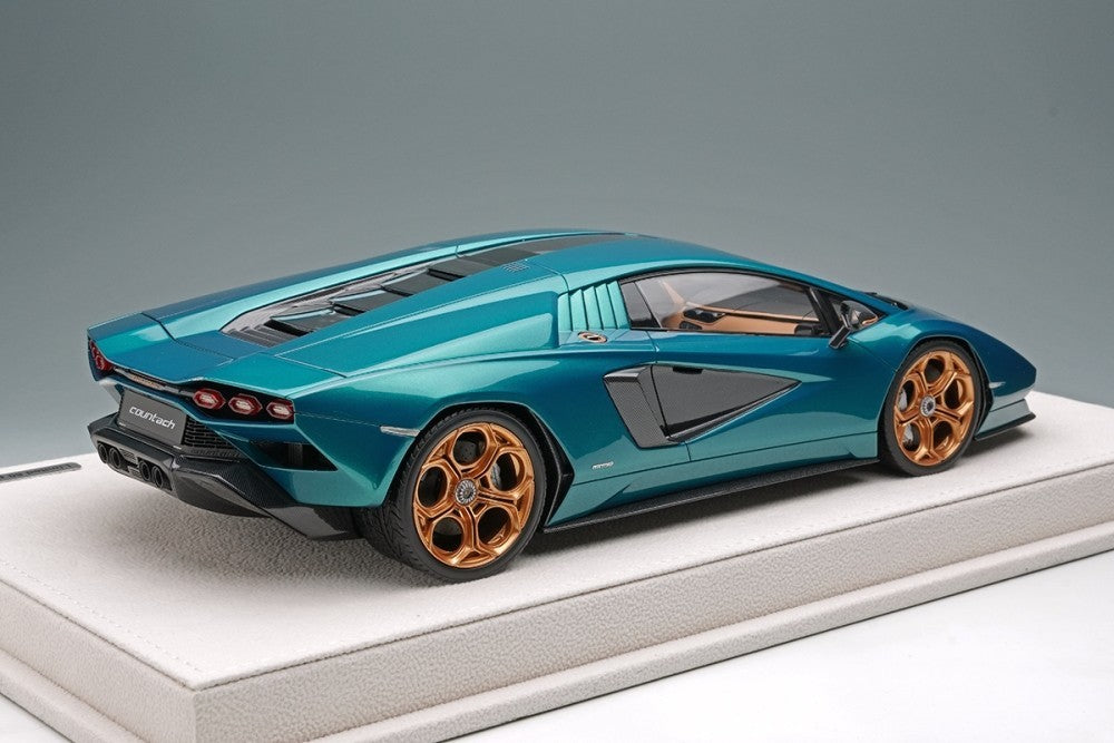 EIDOLON EML160C 1/18 Lamborghini Countach LPI 800-4 2022 Green Resin