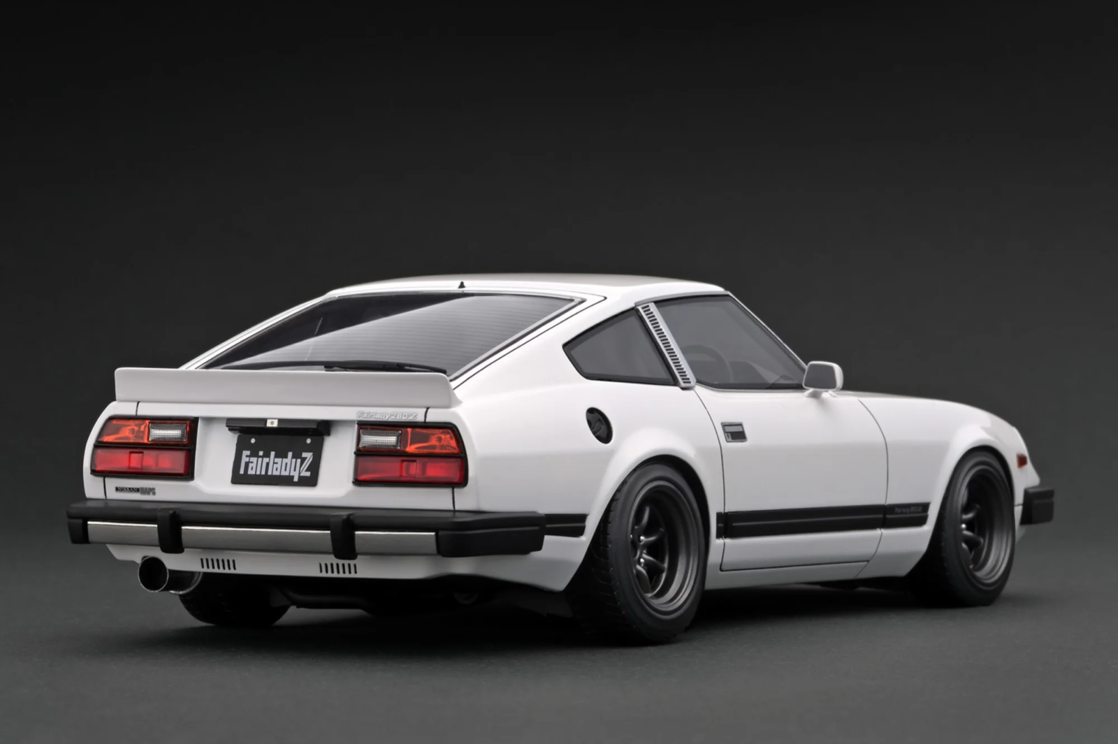 Ignition Model IG3524 1/18 Nissan Fairlady Z S130 280ZX Watanabe White Resin
