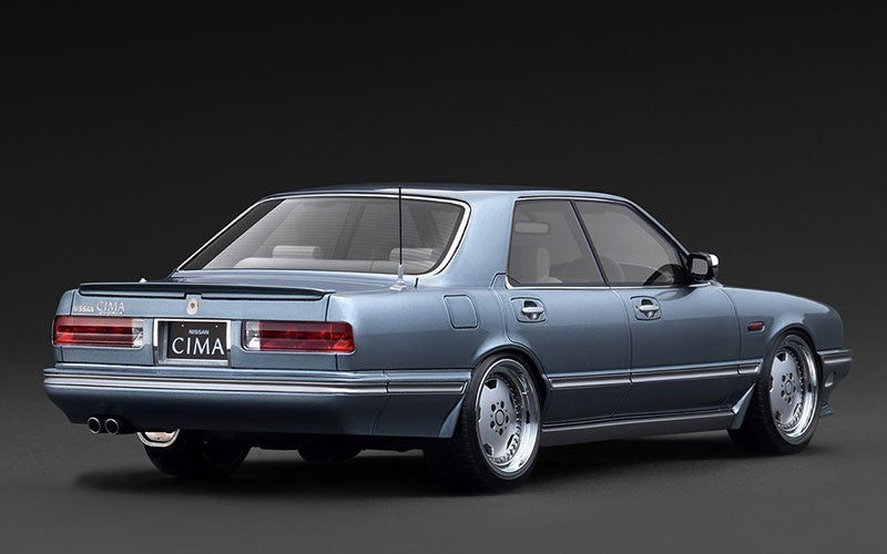 Ignition Model IG3902 1/18 Nissan Gloria Cima Y31 Light Blue Resin