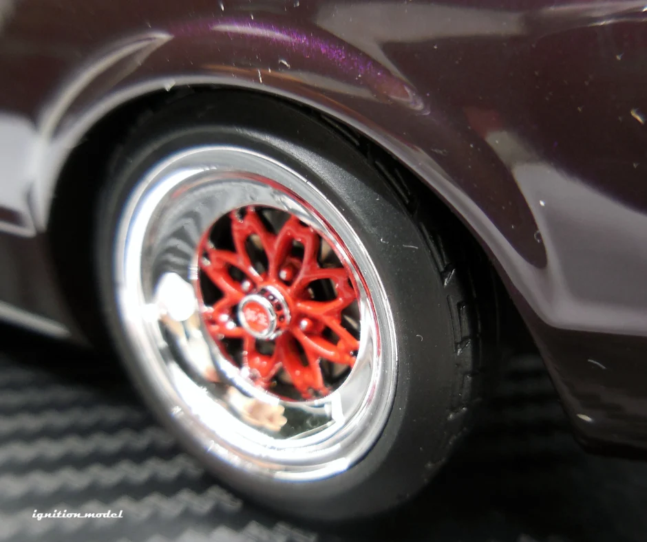 Ignition Model IG3270 1/18 Nissan Skyline Kenmeri GC110 GT-X Purple Resin
