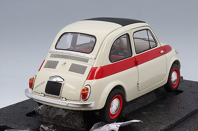 Kyosho KS08966SLG 1/18 Fiat Nuova 500 Abarth Record Green Clear Spec