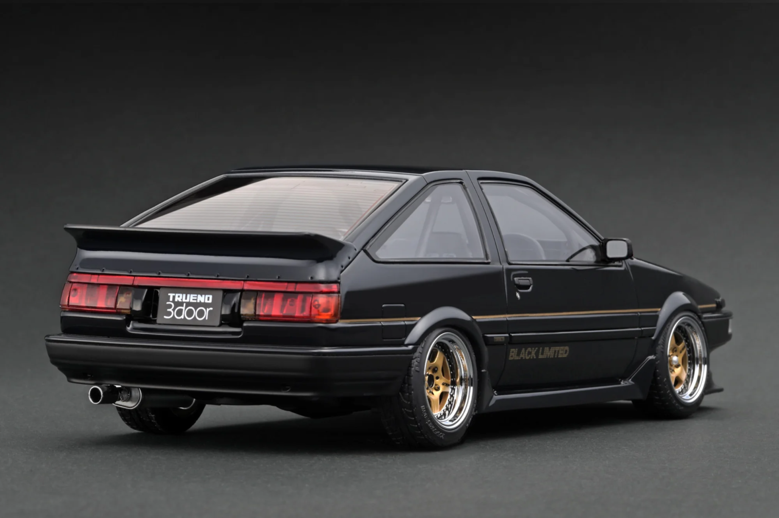 Ignition Model IG3490 1/18 Toyota Sprinter Trueno AE86 Black Limited Resin