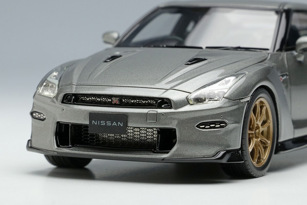 Make Up EIDOLON EM684D 1/43 NISSAN GT-R Premium edition T-spec 2024 Gray