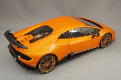 AUTOart Aa12076 Composite 1/12 Lamborghini Huracan Performante Matte Orange - image 3