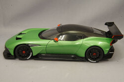 AUTOart Composite Aa70263 1/18 Aston Martin Vulcan Metallic Green - image 2