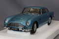 AUTOart Composite Aa70288 1/18 Aston Martin DB5 Light Blue Pearl - image 1