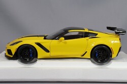 AUTOart Composite Aa71278 1/18 Chevrolet Corvette (C7) ZR1 Yellow - image 2