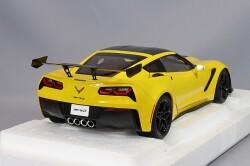 AUTOart Composite Aa71278 1/18 Chevrolet Corvette (C7) ZR1 Yellow - image 3