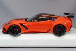 AUTOart Composite Aa71279 1/18 Chevrolet Corvette (C7) ZR1 Orange - image 2