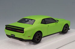 AUTOart Composite Aa71769 1/18 Dodge Challenger SRT Super Stock 2023 Metallic Lime Green (SUBLIME) - image 3