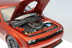 AUTOart Composite Aa71773 1/18 Dodge Challenger R/T Scat Pack Widebody 2022 Cinnamon Stick(Metallic Orange) - image 6