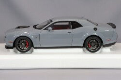 AUTOart Composite Aa71774 1/18 Dodge Challenger R/T Scat Pack Widebody 2022 Smoke Show(Gray) - image 2
