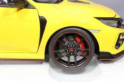 AUTOart Composite Aa73225 1/18 Honda Civic Type R FK8 Limited Edition Sunlight Yellow II - image 8